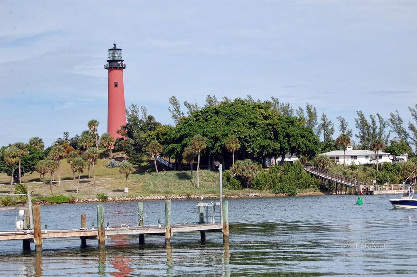 Turn this condo into your own coastal haven. This 2 bedroom / 2 - photo 22
