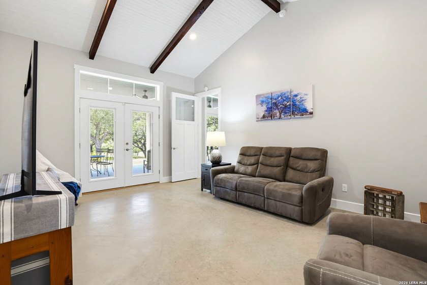 Your Hill Country Haven! Situated on 7.42 Acres of Countryside - photo 25