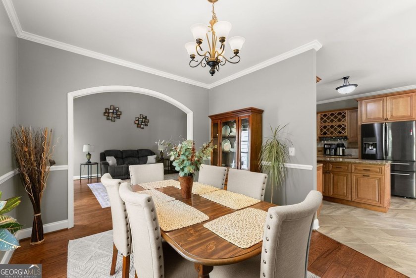 Beautiful home located in Dawsonville offering a prime location - photo 14
