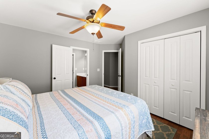 Beautiful home located in Dawsonville offering a prime location - photo 31