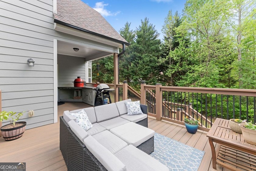 Beautiful home located in Dawsonville offering a prime location - photo 46