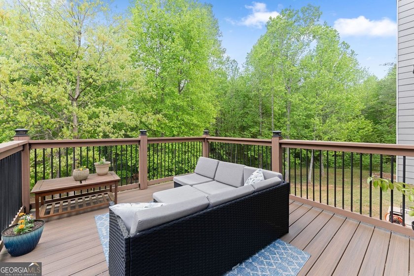 Beautiful home located in Dawsonville offering a prime location - photo 47