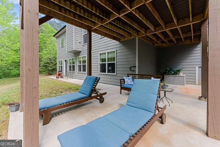 Beautiful home located in Dawsonville offering a prime location - photo 49