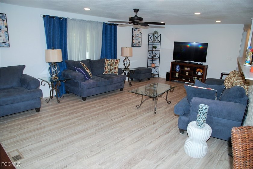 Modern upgrades, Turnkey, and an exceptional location near the - photo 11
