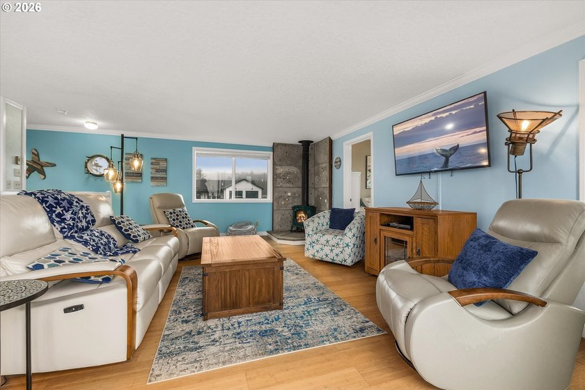 Experience breathtaking ocean views from both levels. Furnished - photo 13