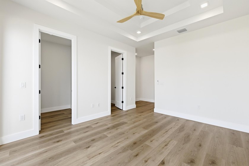 Introducing a newly built 3-bedroom, 3.5-bath luxury townhome in - photo 22