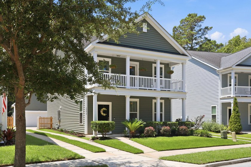 Welcome to 1594 Nautical Chart Drive, a beautifully appointed - photo 3