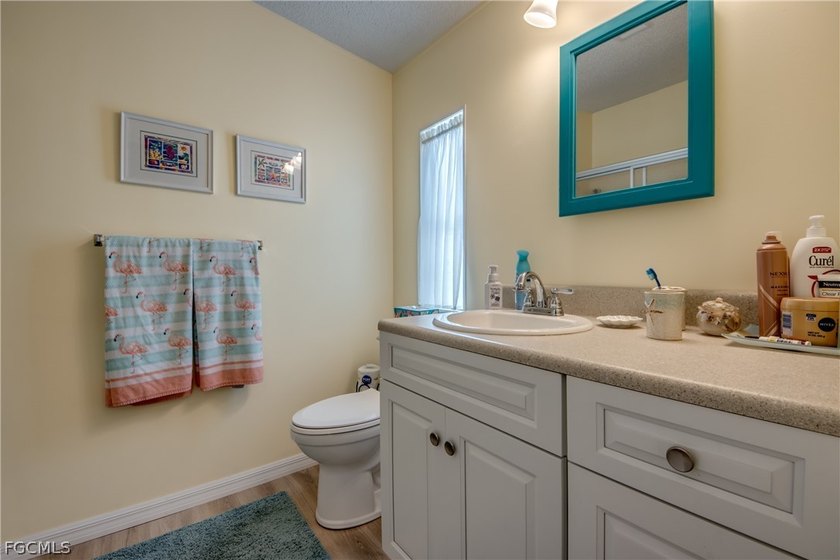 Welcome to island living in the highly sought-after Pine Island - photo 22