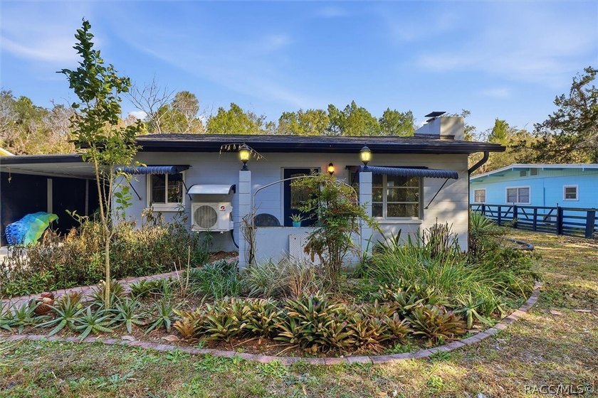 Fantastic  Opportunity! Price Improvement! Welcome home to your - photo 37