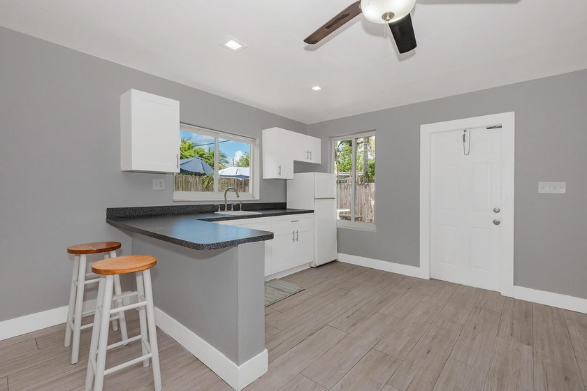 Discover this charming 3-bedroom, 2-bathroom single-family - photo 28