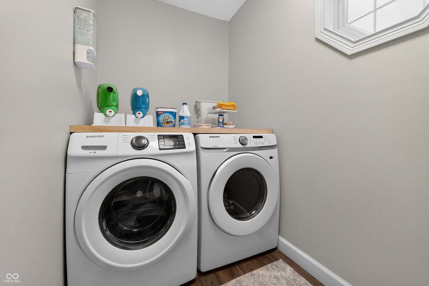 You won't want to miss this completely updated 4 bedroom 2.5 - photo 39