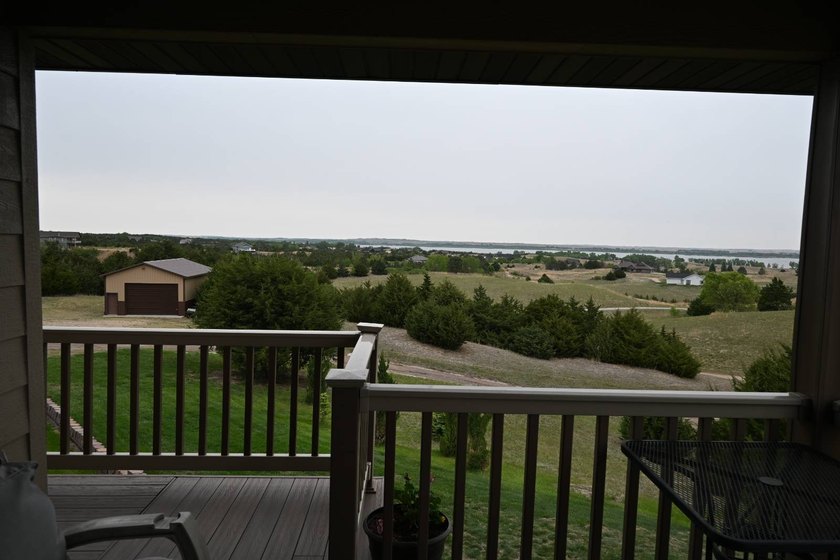Beautiful hilltop home with incredible panoramic views of the - photo 27