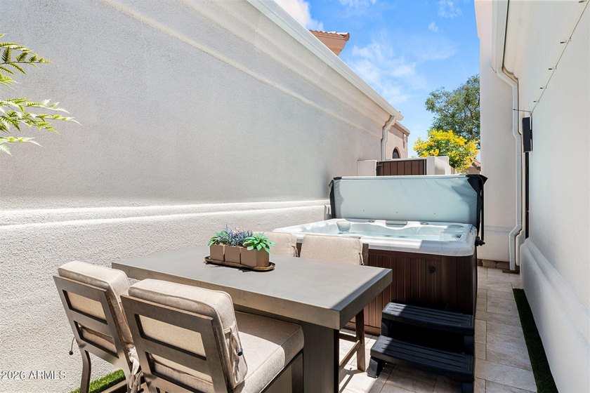 Rare opportunity in guard-gated Scottsdale Country Club, one of - photo 32