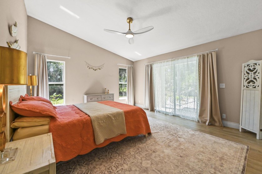 Welcome to your own private retreat in the heart of Jupiter - photo 16