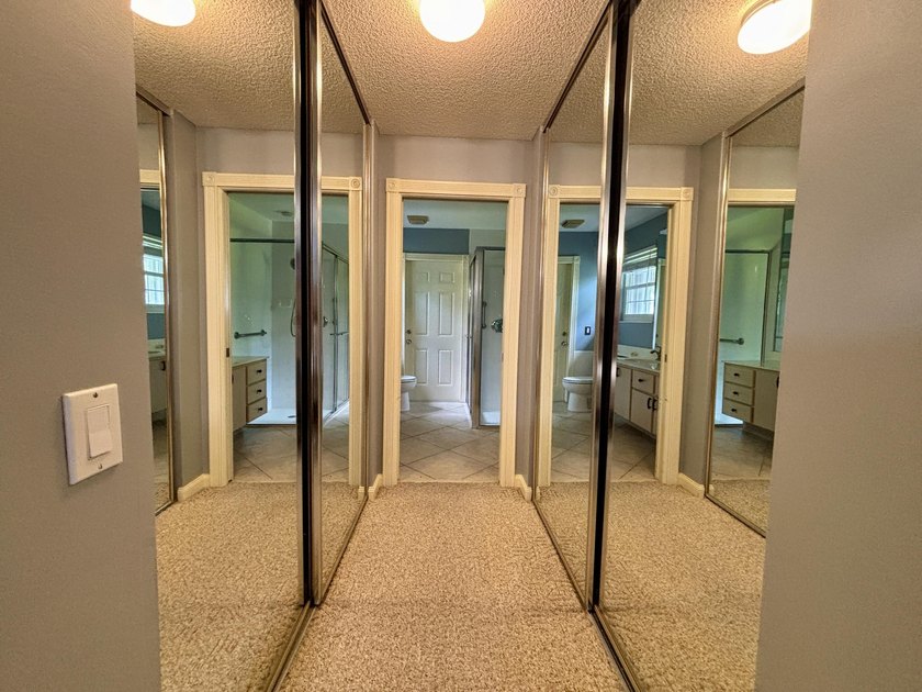Lakefront living in the heart of St. Lucie West! This spacious - photo 18