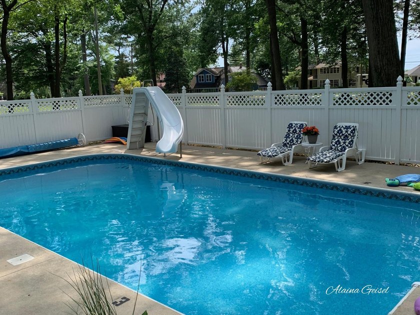 Beautifully updated home in the highly desirable Waukazoo Woods - photo 47