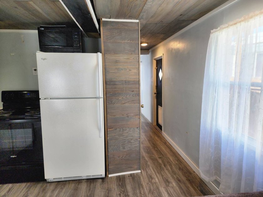 Bring your vision and make this single-wide mobile home your - photo 11