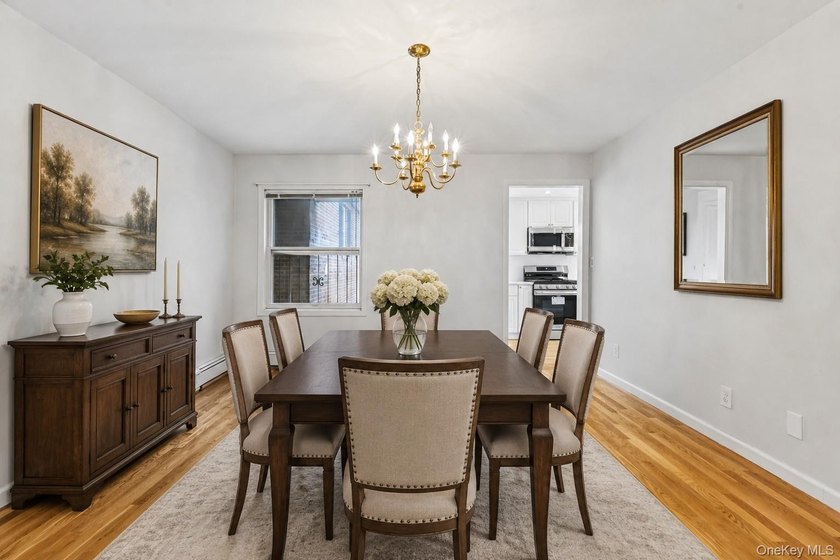 Rare Opportunity! Exceptional Two-Family Home in Manhasset A - photo 5