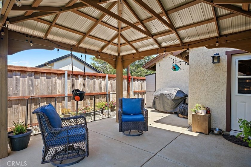 833 Escuela Ct - photo 20