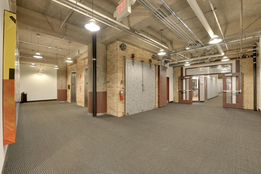 Discover authentic North Loop loft living in this bright - photo 28