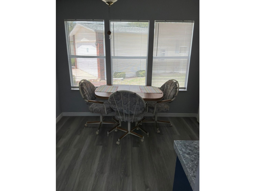Spacious Home in Active 55+ Community (40+ Allowed) - Move-In - photo 12
