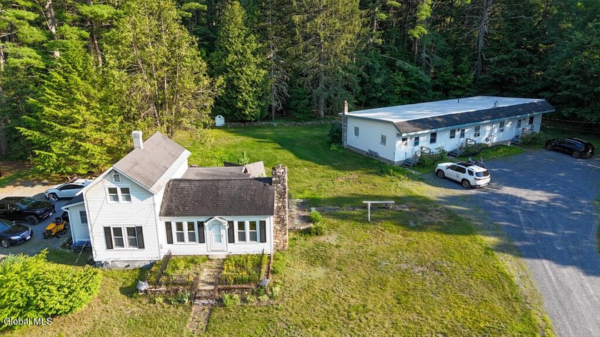 Exceptional investment opportunity in the heart of Lake George! - photo 6