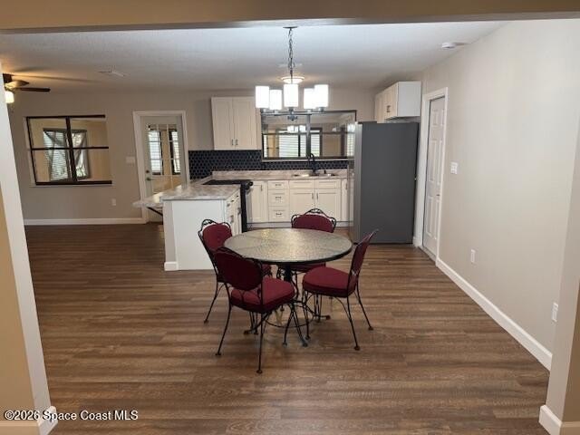 Welcome to sunny Florida living in this completely remodeled - photo 24