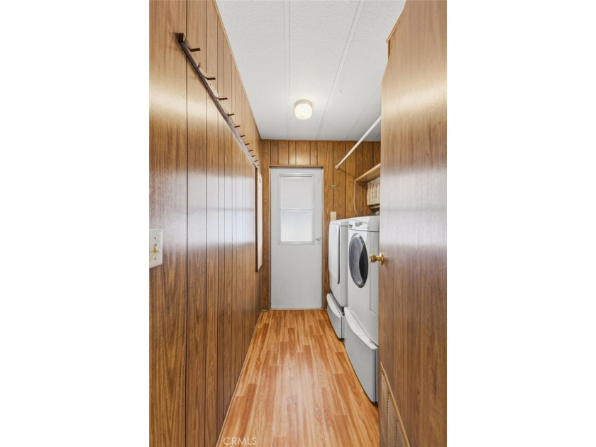 Welcome to comfortable, resort-style living in the 55+ Arroyo - photo 32
