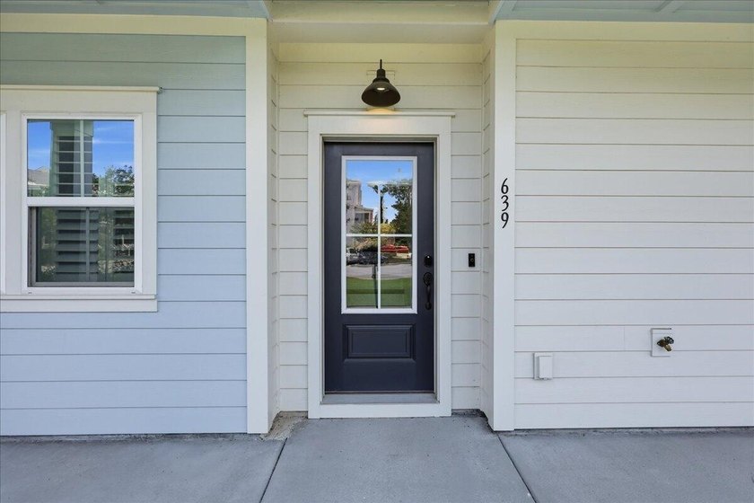 Luxury living meets walkable Lowcountry charm in this stunning - photo 8