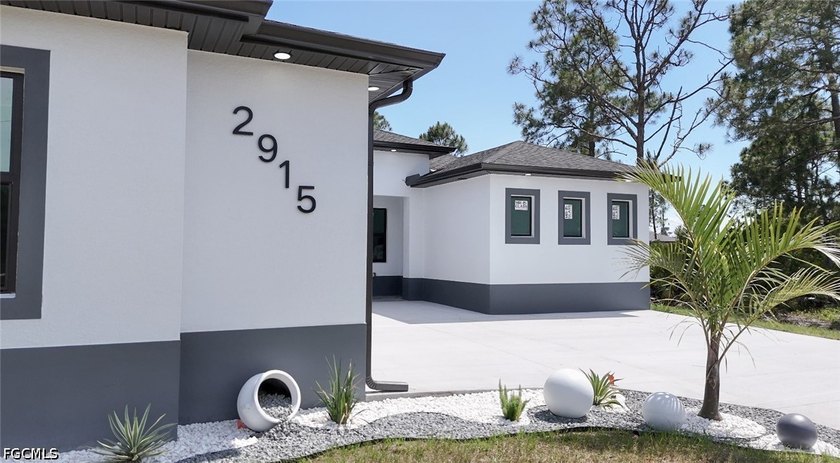 Welcome to this stunning new-build (2026) home on a spacious lot - photo 4