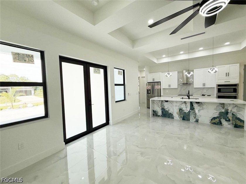 Welcome to this stunning new-build (2026) home on a spacious lot - photo 8