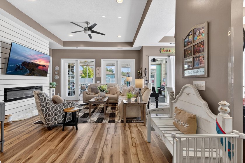 Discover the perfect blend of style, comfort, and outdoor living - photo 13