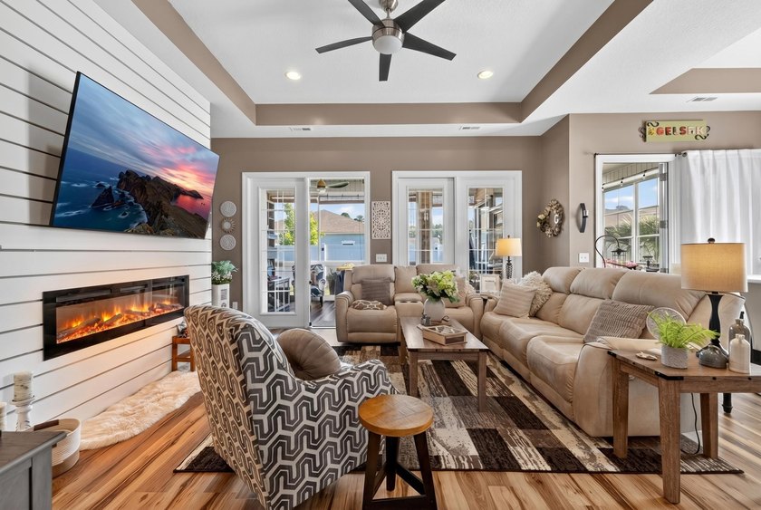 Discover the perfect blend of style, comfort, and outdoor living - photo 14