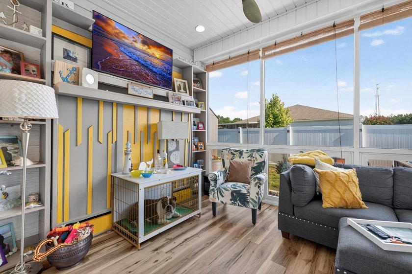 Discover the perfect blend of style, comfort, and outdoor living - photo 44
