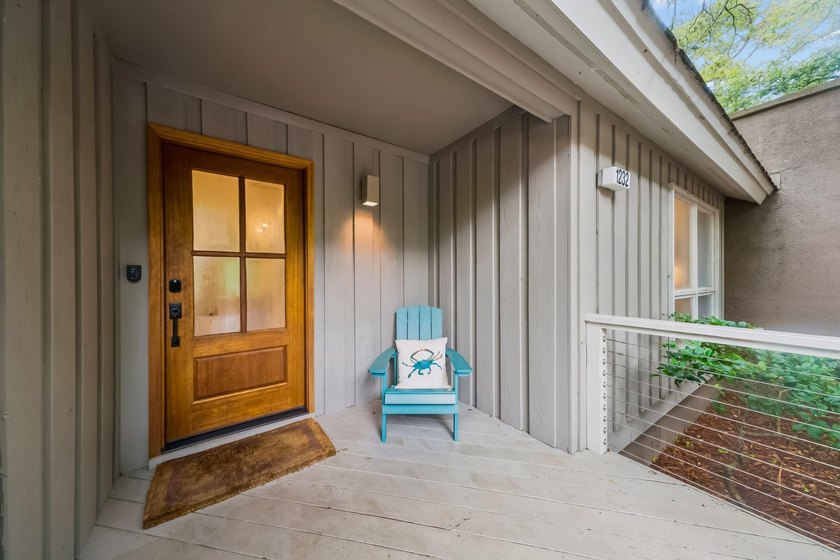 Charming Greenslake Cottage with peaceful lagoon views on Kiawah - photo 3