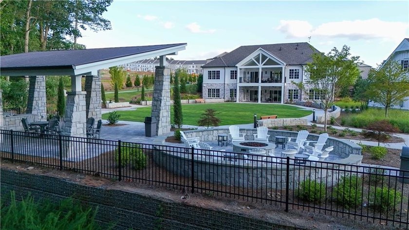 HOME OF THE MONTH!! Last CASCADE floor plan in the entire - photo 39