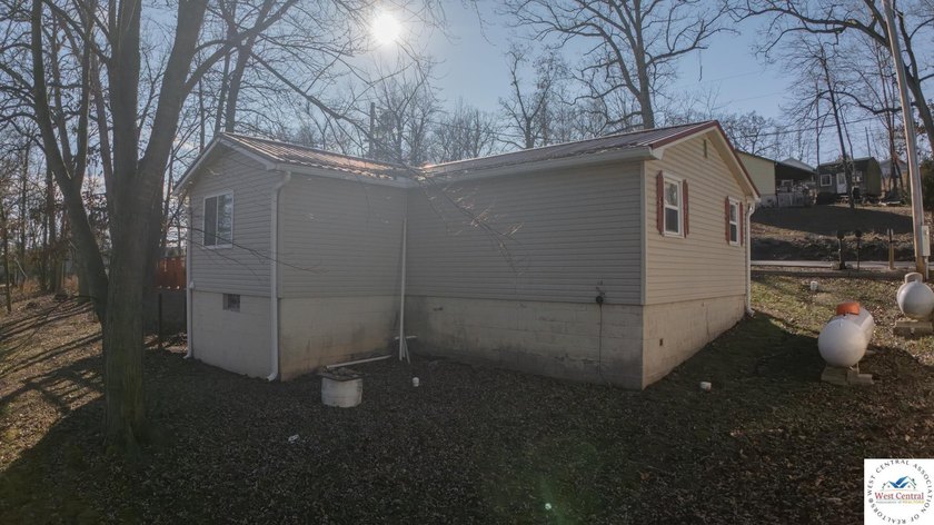 Take a look at this extremely well maintained and fully - photo 31