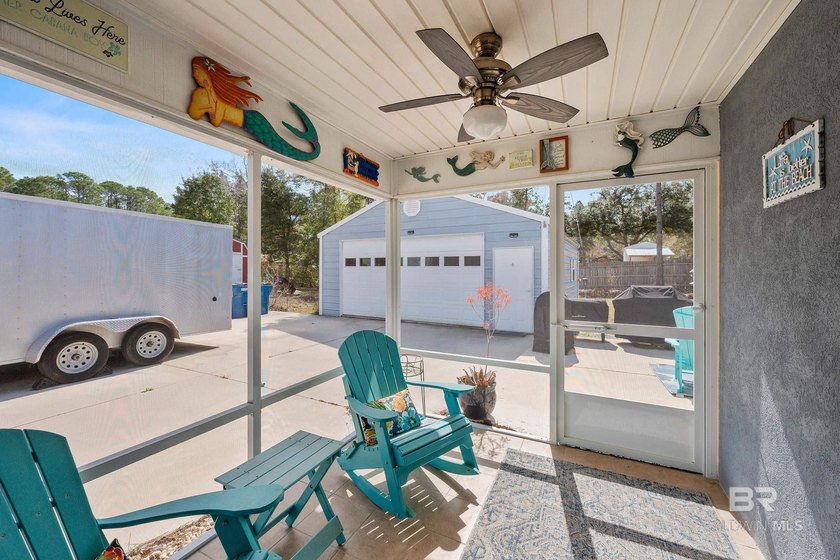 Beautifully remodeled 4BR/3BA home in a quiet Gulf Shores - photo 33