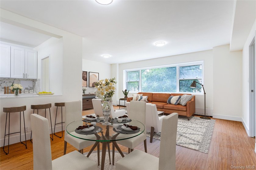 Magnificently renovated 2-bedroom apartment with stainless steel - photo 7