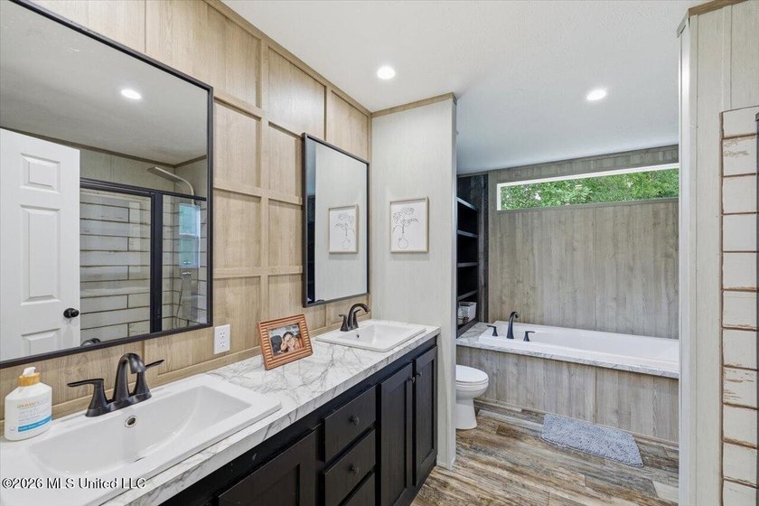 Welcome to country living at its finest! This like-new 2024 - photo 23