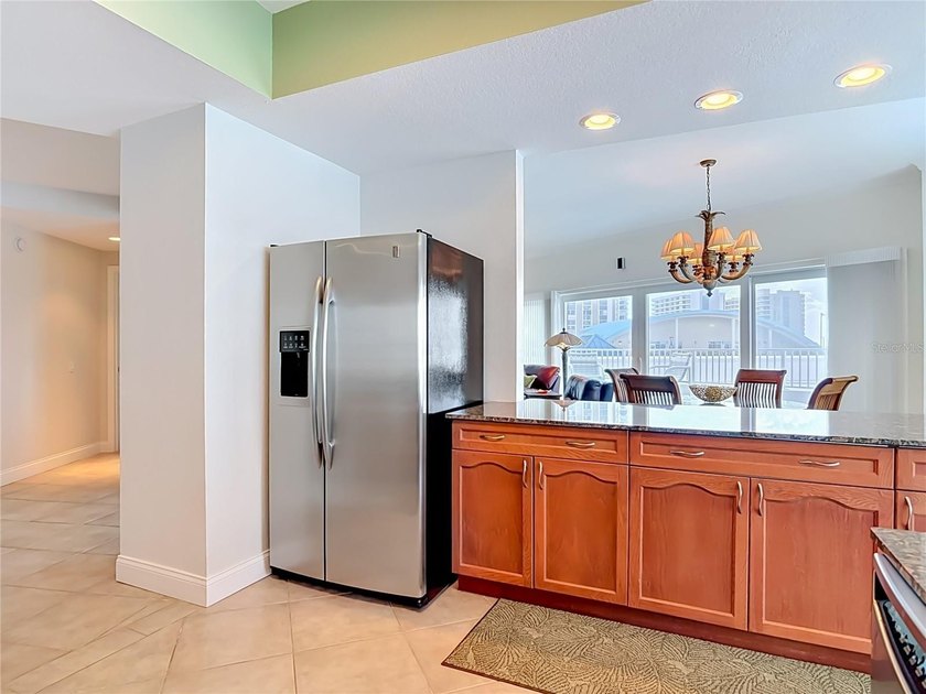Welcome to your exclusive oasis at 2 Oceans West Blvd #300 in - photo 31