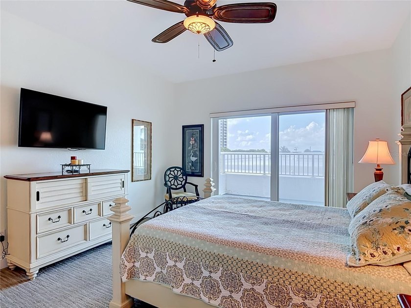 Welcome to your exclusive oasis at 2 Oceans West Blvd #300 in - photo 36