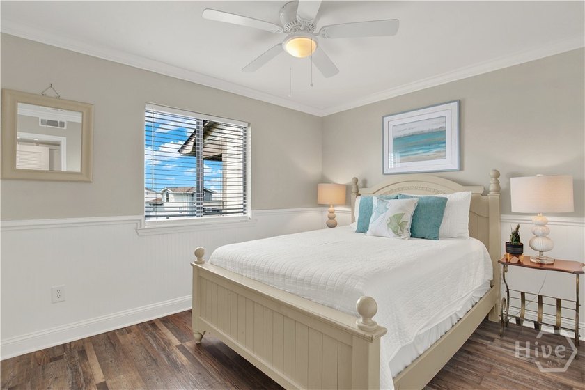 Updated 2BR/2BA 856sqft Vacation Rental Condo w/Ocean - photo 25
