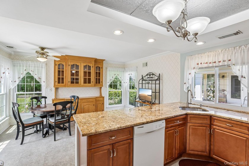 Welcome to this beautifully maintained 2-bedroom, 2-bath home in - photo 18