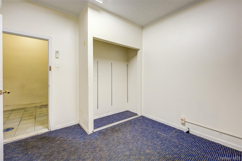 Solid attached stone townhouse in a prime Borough Park location - photo 6
