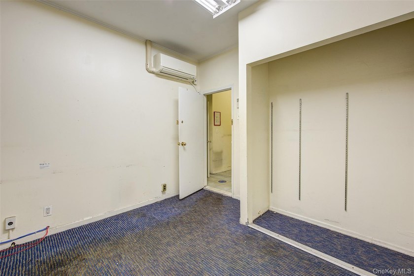 Solid attached stone townhouse in a prime Borough Park location - photo 7