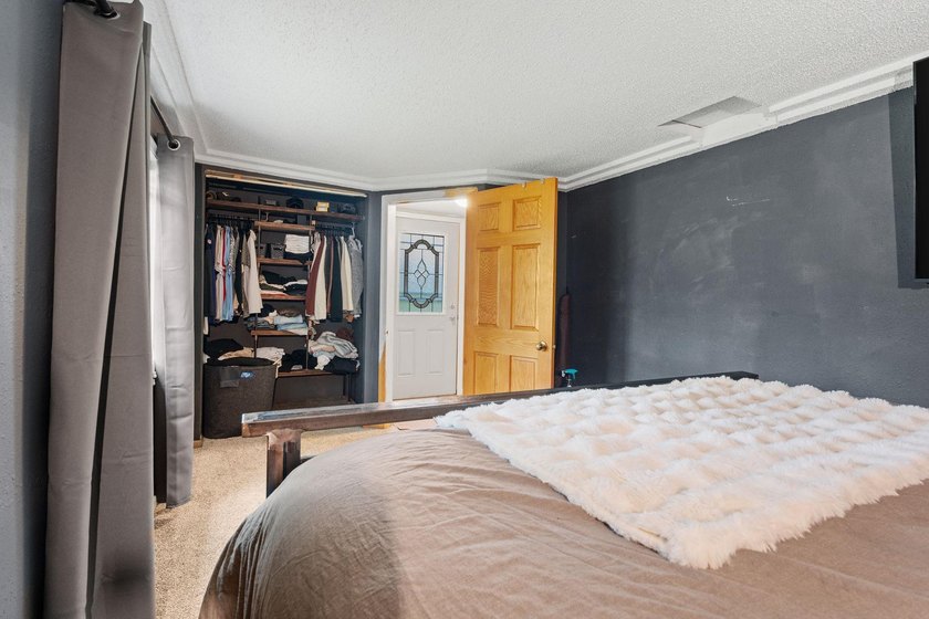 Enjoy private, peaceful one-level living just a short walk from - photo 15