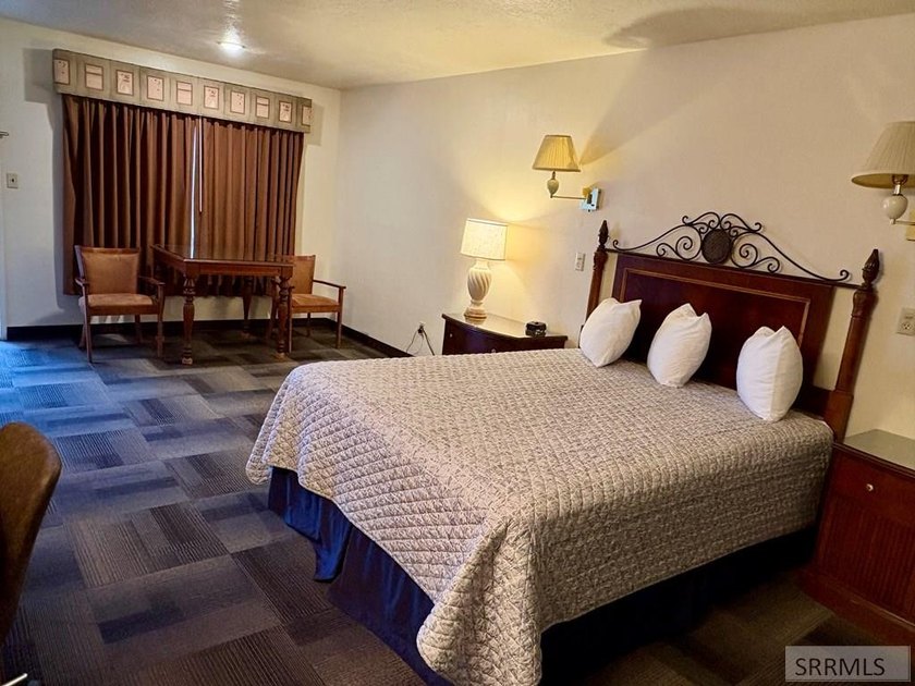 Discover a rare investment opportunity with the Clover Creek Inn - photo 17