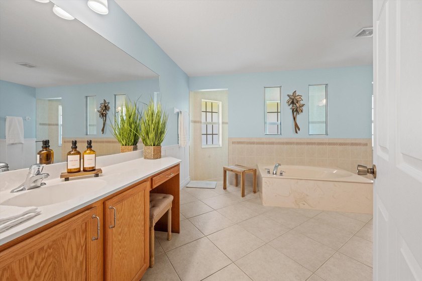 Welcome to 11414 169th Court N, a beautifully maintained - photo 36