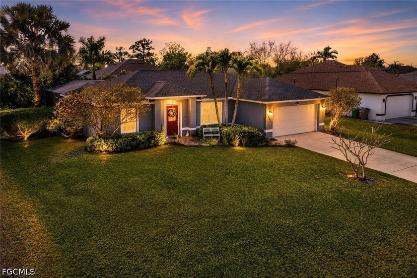 Set your sights on this stunning single-family pool home. With - photo 5